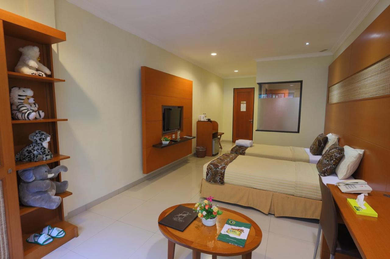 Safari Resort Puncak Εξωτερικό φωτογραφία