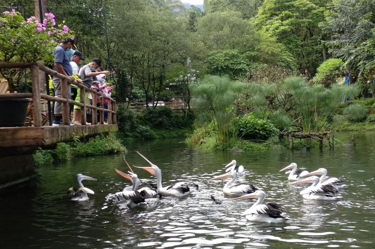 Safari Resort Puncak Εξωτερικό φωτογραφία